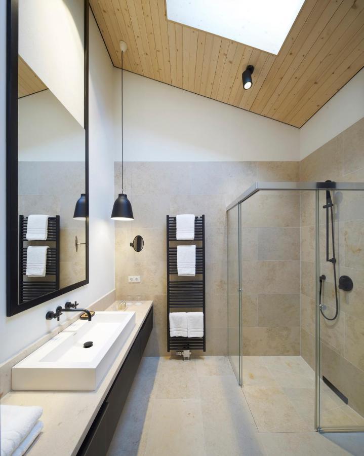 Das Tegernsee Exterior photo Bathroom