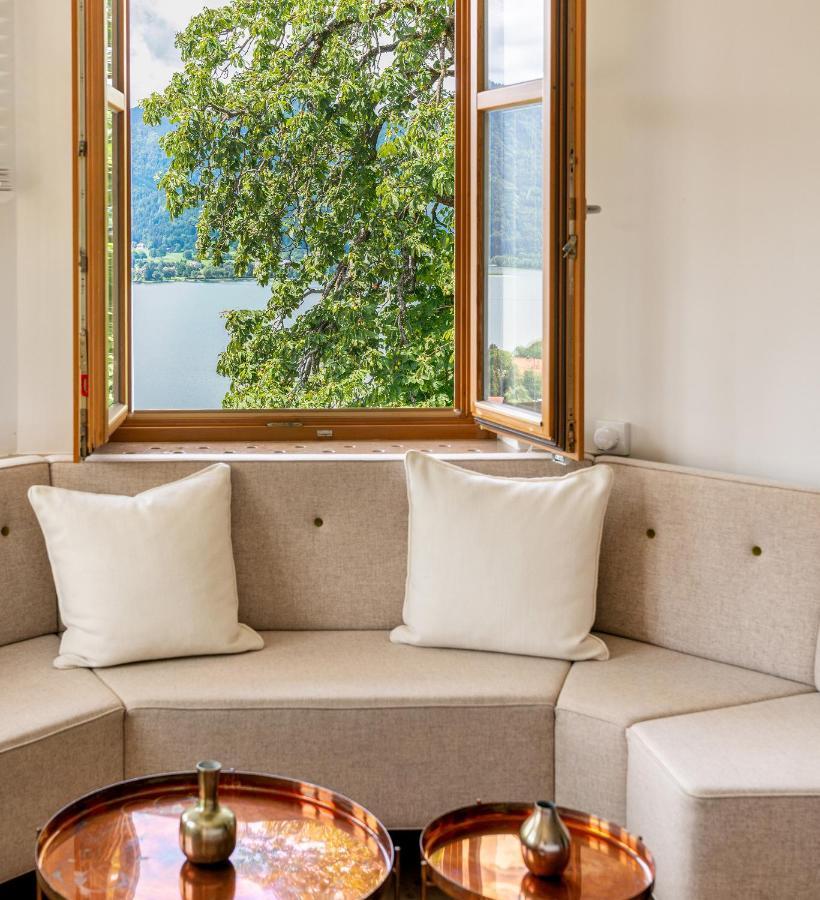 Das Tegernsee Exterior photo A window seat